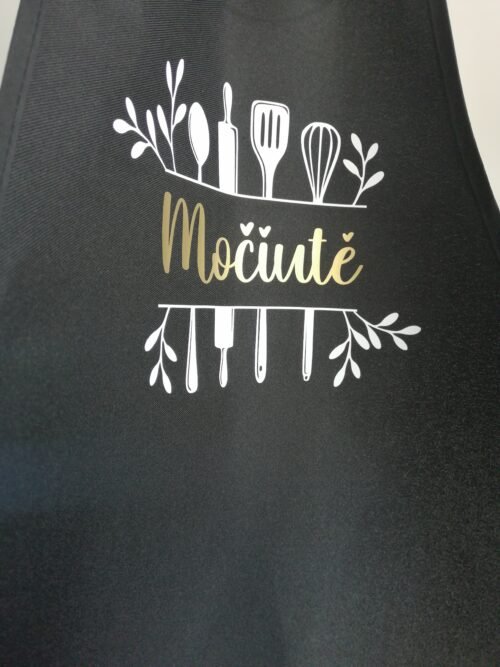Prijuostė Močiutei