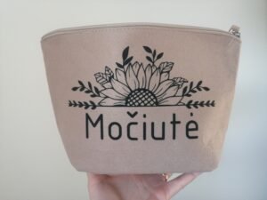 Kosmetinė Močiutė 28x18cm.